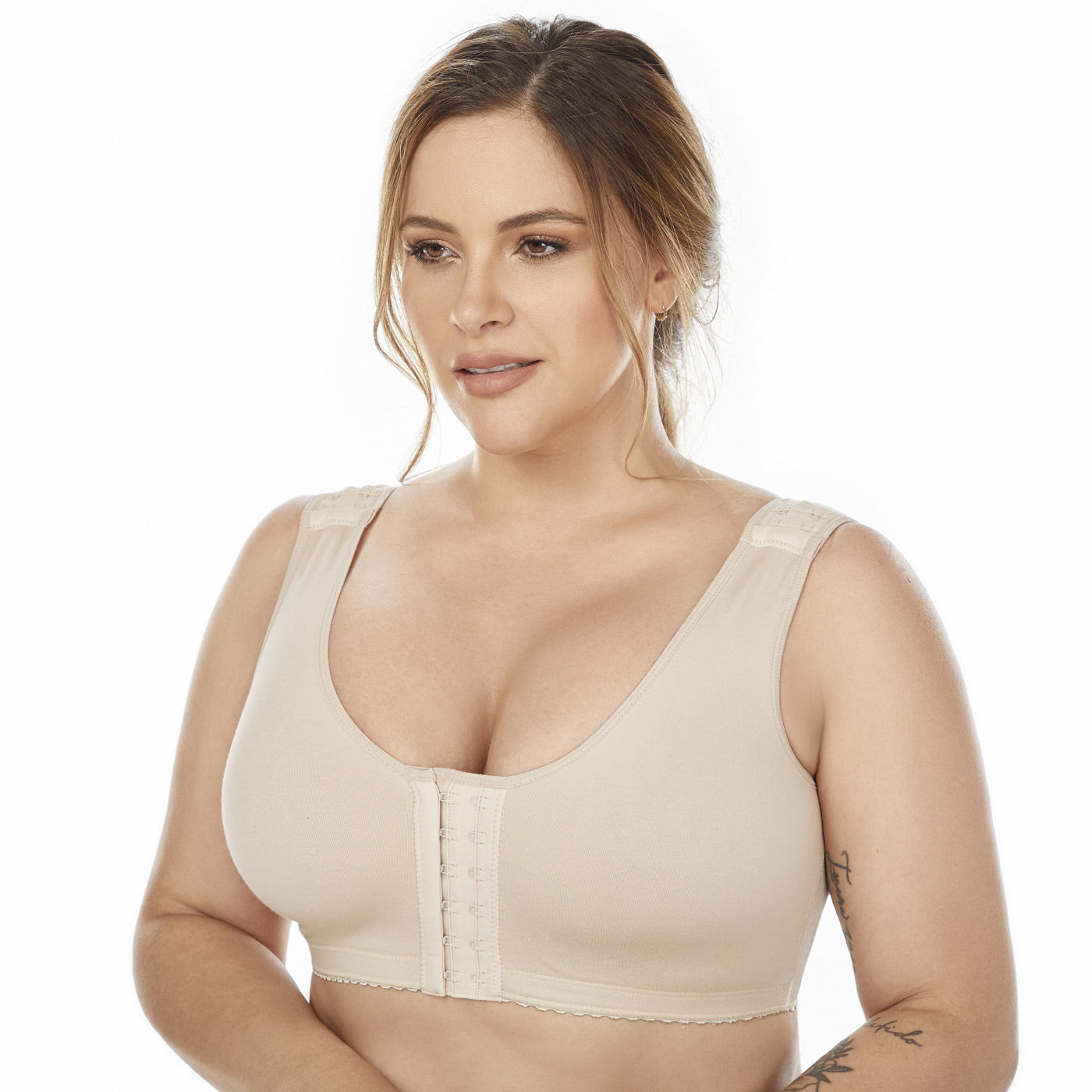 Post Surgical Compression Bra with Front closure, Soft. flat seams & F –  Shapes Secrets Fajas